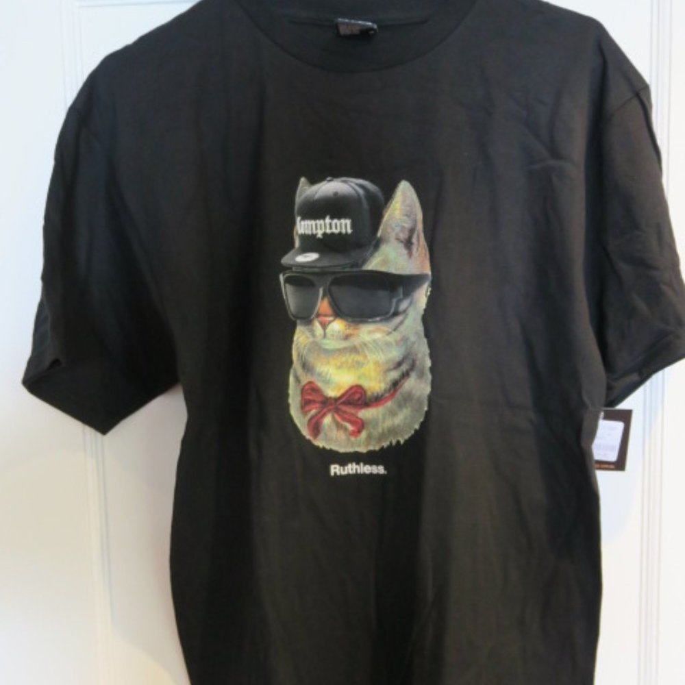 Upper Playground Men's Compton Cat T Shirt